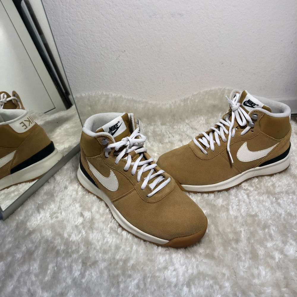 Nike shoes